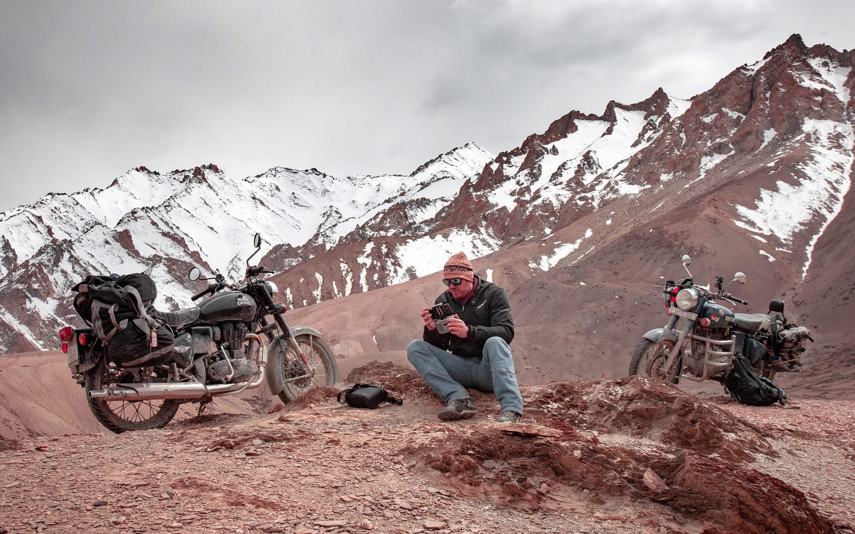 Ladakh On two wheels, bike rental in srinagar