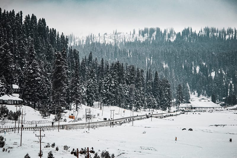 Gulmarg Srinagar kashmir in snow