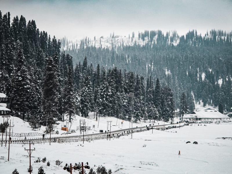 Gulmarg Srinagar kashmir in snow
